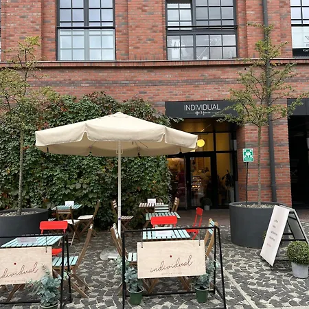 Apartment Browar Lubicz- 5min Walk To The Old Town, Garage